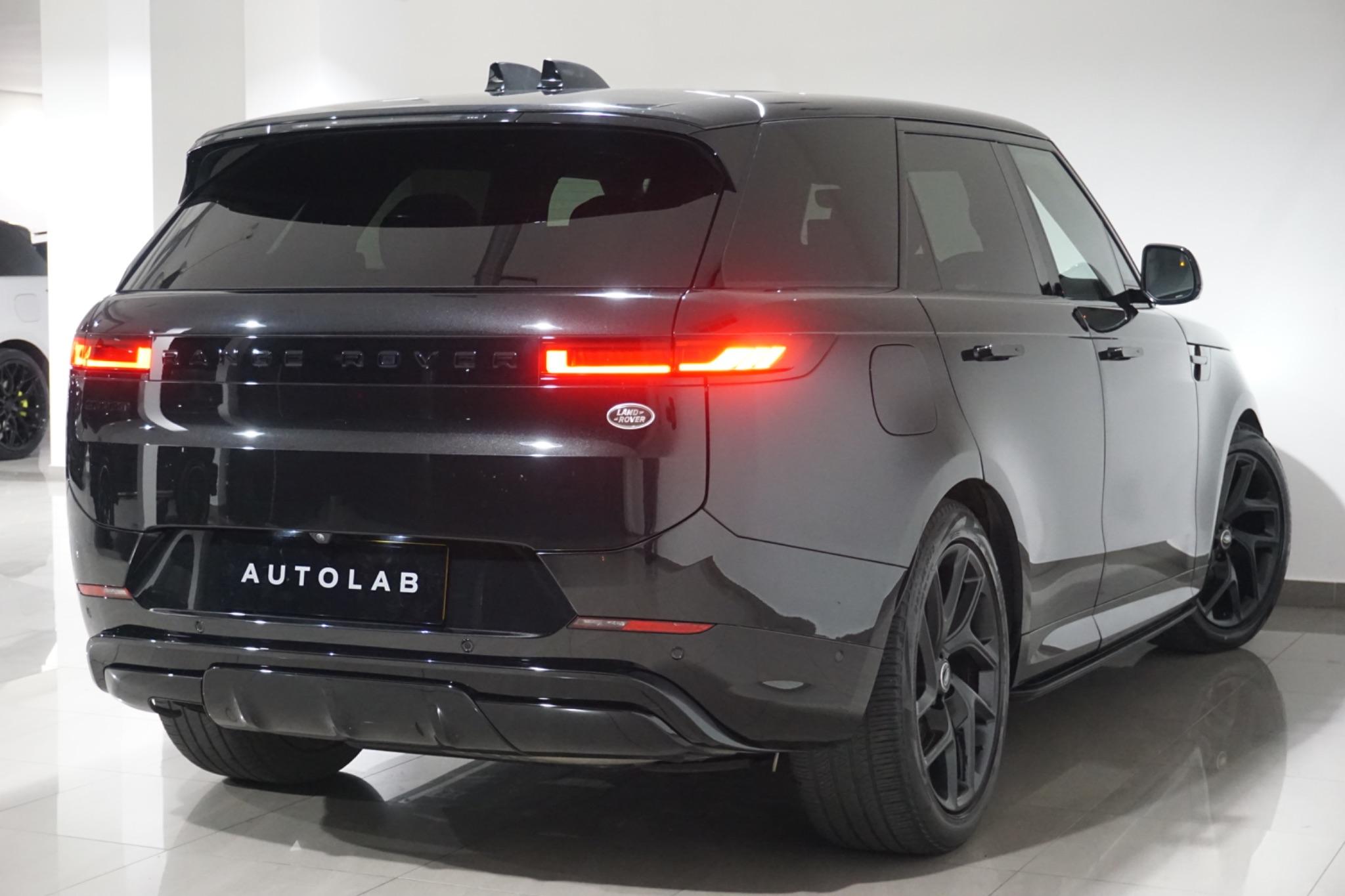Land Rover Range Rover Sport 3.0 D300 MHEV Dynamic SE Auto 4WD Euro 6 (s/s) 5dr